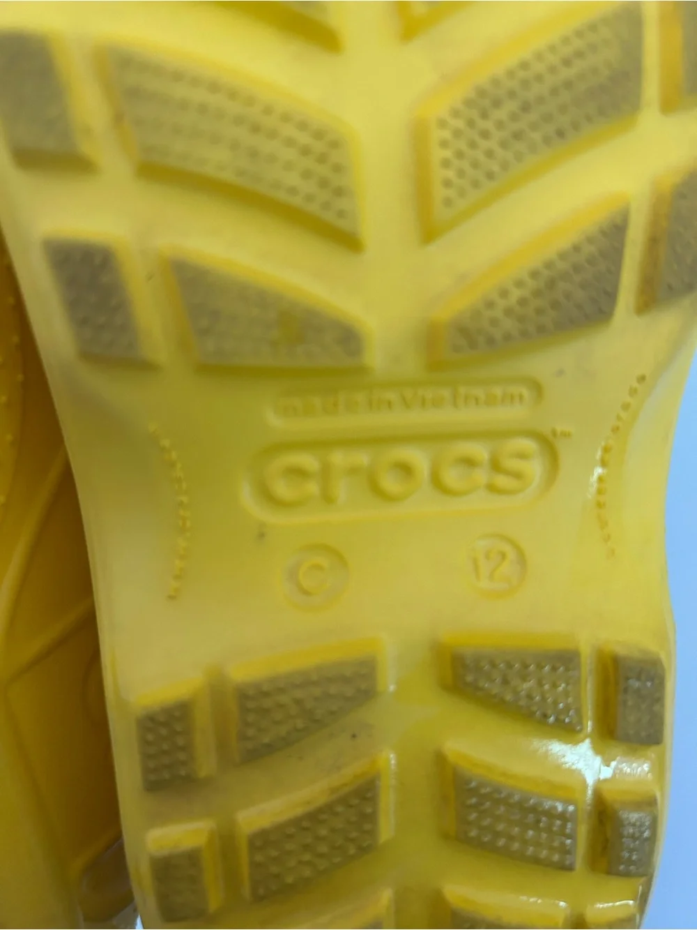 CROCS yellow rain